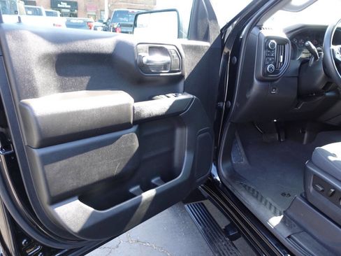 Used 2023 Chevrolet Silverado 1500 Custom w/ LPO, Dark Essentials Package image 15