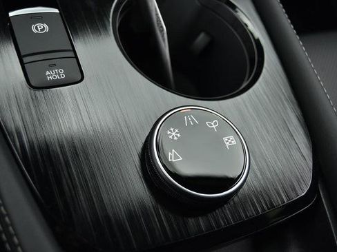 New 2026 Nissan Rogue Platinum image 20