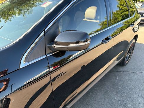 Used 2018 Ford Edge SEL w/ Equipment Group 201A FWD image 48