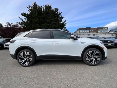 New 2026 Volkswagen ID.4 Pro S Plus AWD/4WD image 9