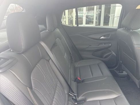 New 2025 Buick Envista Avenir image 33