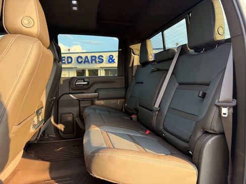 Used 2020 GMC Sierra 2500 Denali w/ Denali Ultimate Package AWD/4WD image 13
