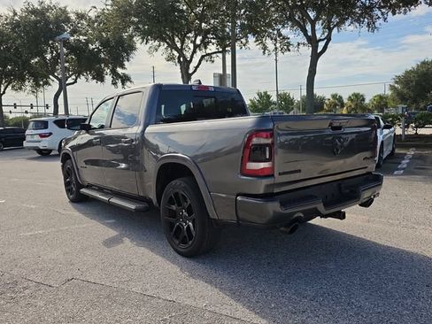 Used 2022 RAM 1500 Laramie AWD/4WD image 6