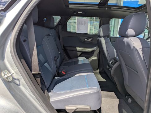 Certified 2023 Chevrolet Blazer RS w/ Driver Confidence II Package image 42