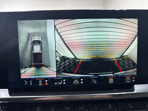 New 2026 GMC Sierra 2500 SLT w/ SLT Premium Package image 10