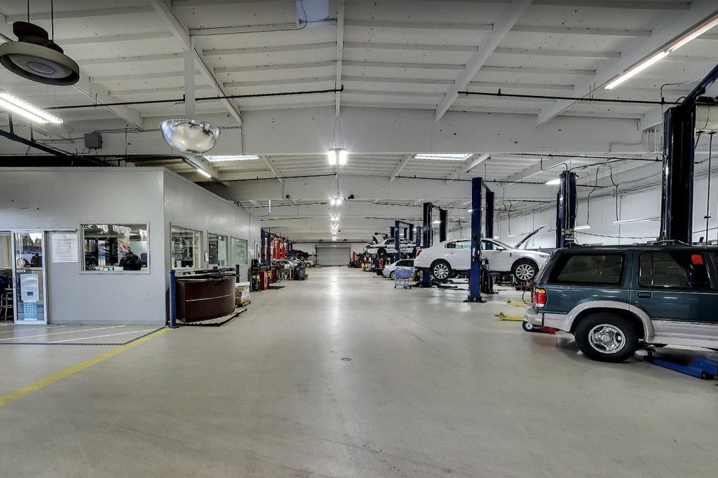 Certified 2019 Ford Fusion Energi Titanium FWD image 35