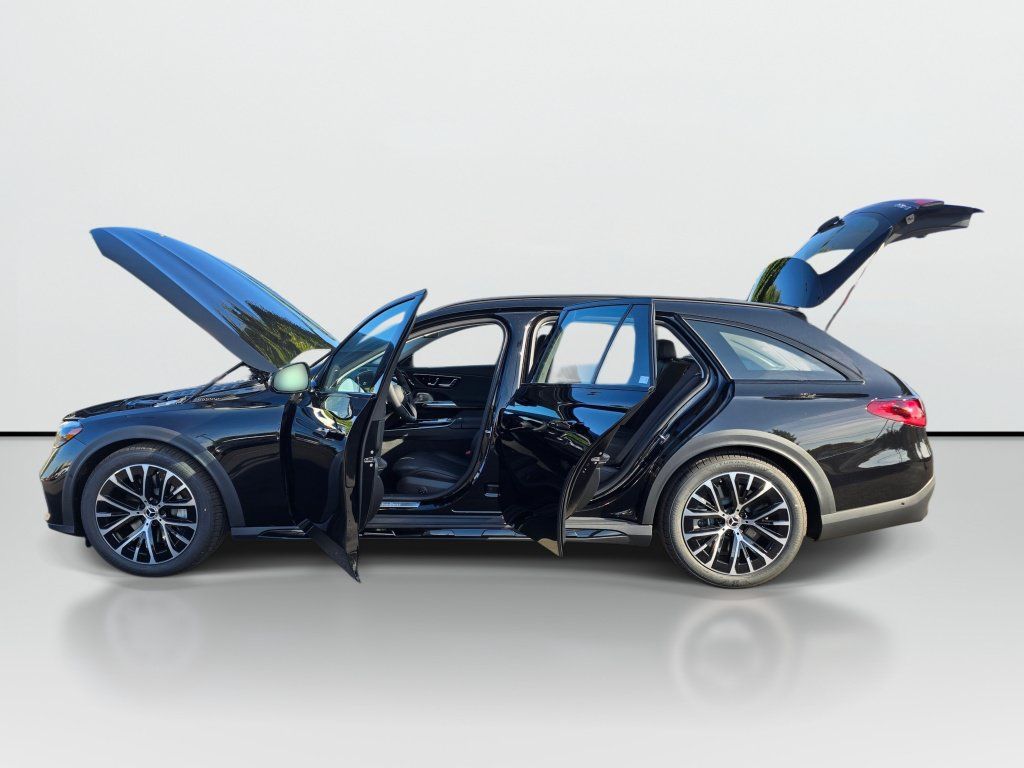New 2027 Mercedes-Benz E 450 4MATIC All-Terrain Wagon image 9