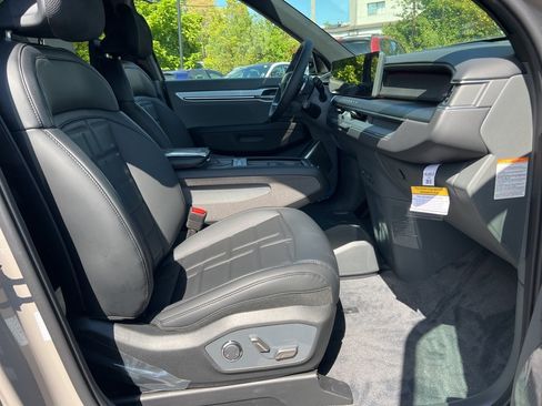 New 2026 Kia EV9 Land w/ Nightfall Edition Package image 14