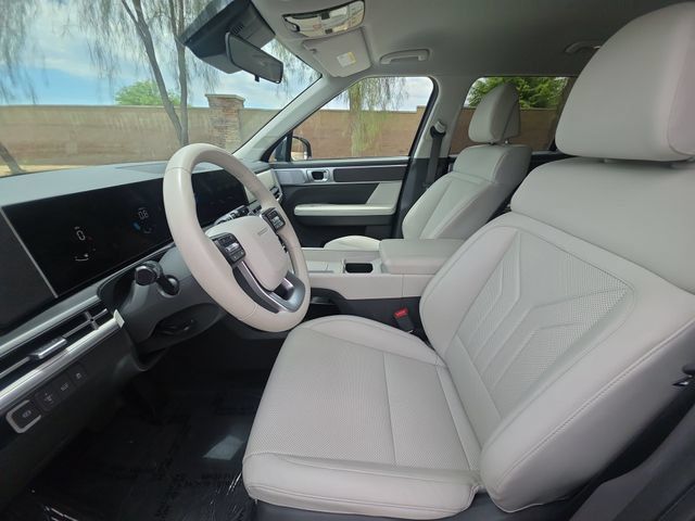 Used 2025 Hyundai Santa Fe SEL AWD/4WD image 18