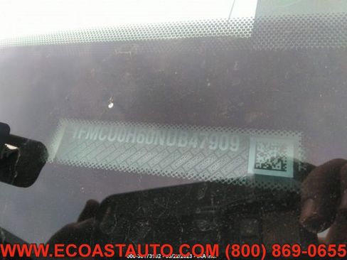 Used 2022 Ford Escape SEL image 10
