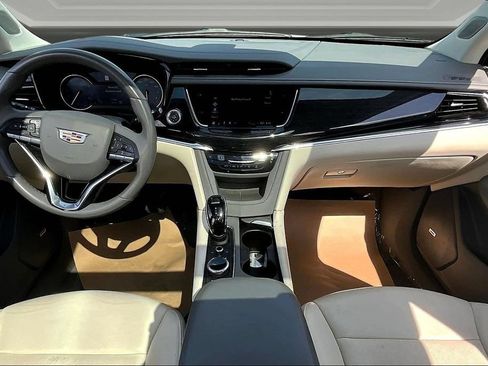 Used 2023 Cadillac XT6 Premium Luxury w/ LPO, Floor Liner Package AWD/4WD image 7