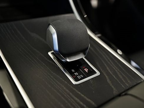 New 2026 Land Rover Range Rover Evoque S image 46