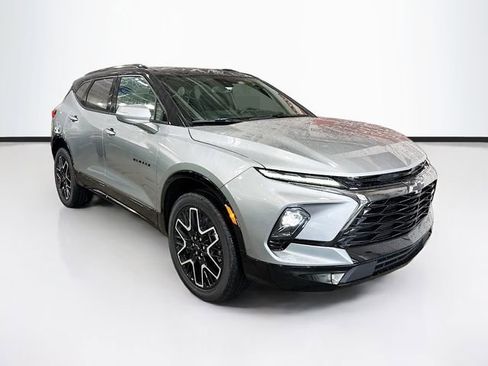 New 2026 Chevrolet Blazer RS image 3