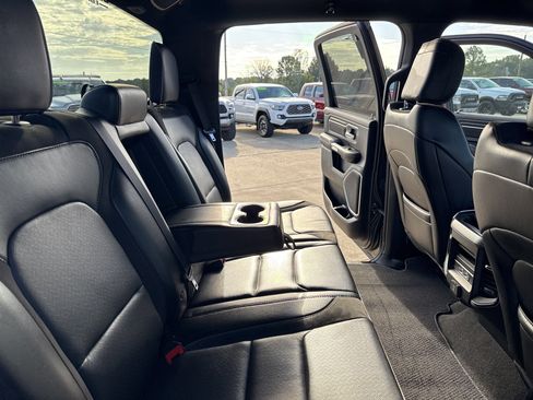 Used 2024 RAM 1500 Laramie image 39