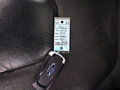 Used 2019 Ford Edge ST w/ Equipment Group 401A image 39