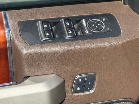 Used 2015 Ford F150 King Ranch w/ Equipment Group 601A Luxury image 28