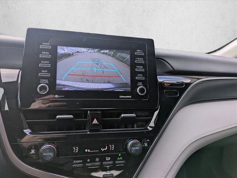 Used 2022 Toyota Camry LE image 14