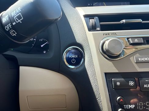 Used 2015 Lexus RX 450h FWD image 13