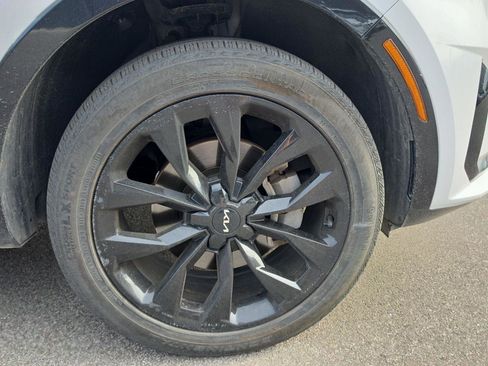 Used 2023 Kia Sorento SX AWD/4WD image 15