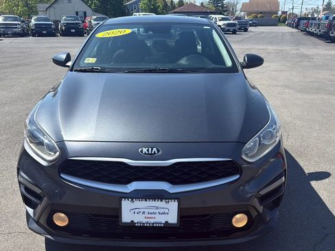 Used 2020 Kia Forte LXS FWD image 2