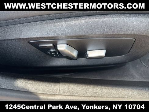 Used 2021 BMW 530i w/ Convenience Package RWD image 19
