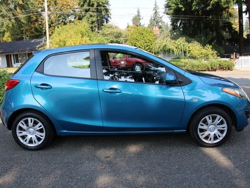 Used 2012 MAZDA MAZDA2 Sport image 11