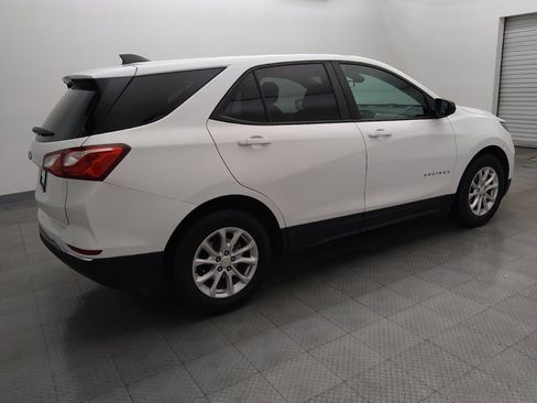 Used 2020 Chevrolet Equinox LS w/ LS Convenience Package FWD image 10