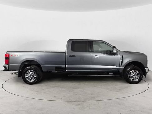 Certified 2025 Ford F350 Lariat w/ FX4 Off-Road Package AWD/4WD image 6