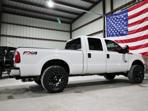 Used 2014 Ford F250 XLT w/ XLT Value Package image 12