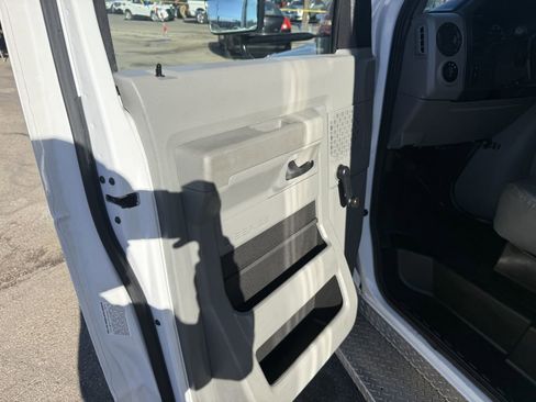 Used 2014 Ford E-450 and Econoline 450 Super Duty w/ Shuttle Bus Prep Package image 6