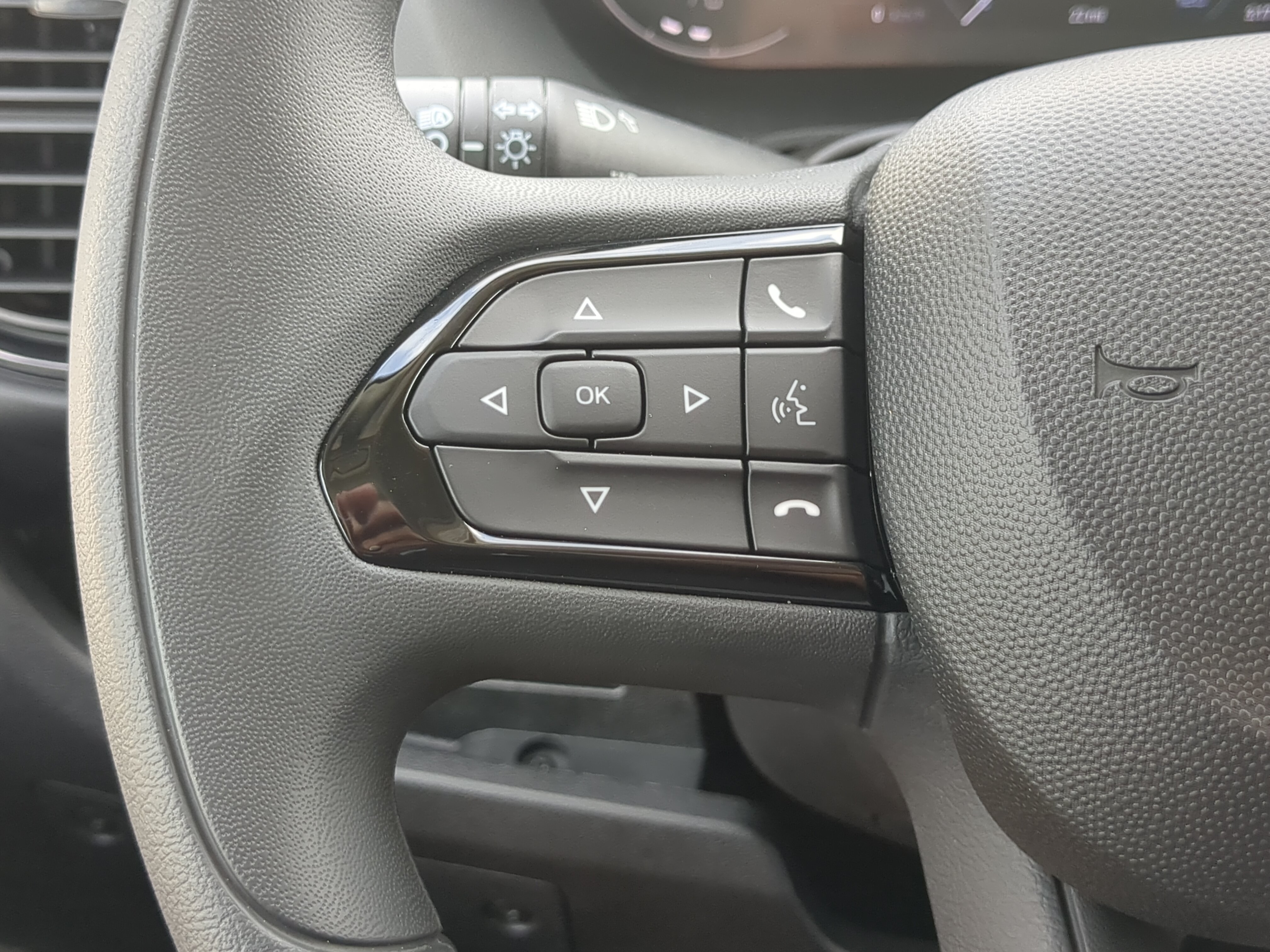 New 2026 RAM ProMaster 2500 w/ Premium Convenience Group FWD image 21