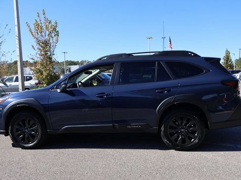 Used 2023 Subaru Outback Onyx Edition image 4