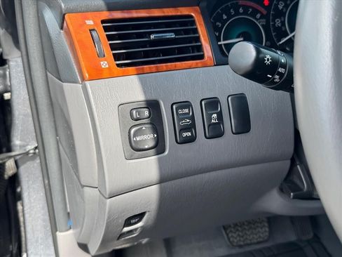 Used 2007 Toyota Solara SLE FWD image 16