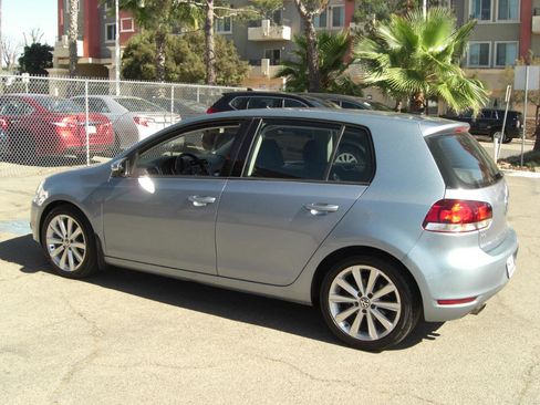 Used 2012 Volkswagen Golf TDI image 11