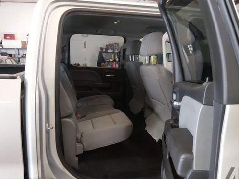 Used 2018 Chevrolet Silverado 2500 W/T w/ WT Fleet Convenience Package AWD/4WD image 7