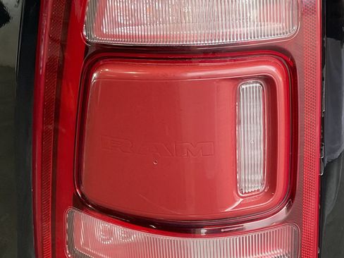 Used 2023 RAM 1500 Laramie AWD/4WD image 11