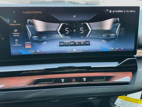 New 2027 BMW 530i w/ Premium Package RWD image 35