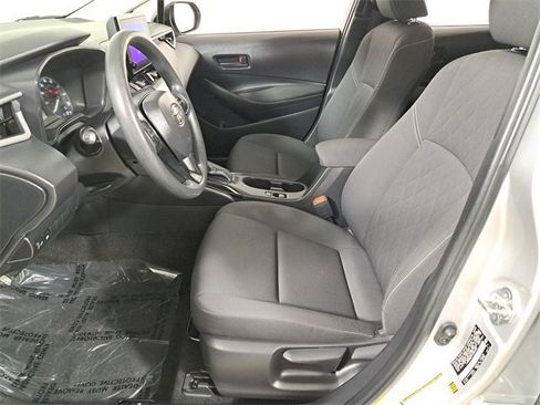 Used 2023 Toyota Corolla LE image 19