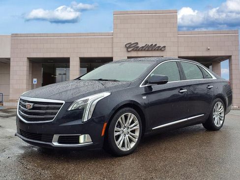 Used 2018 Cadillac XTS Luxury image 1
