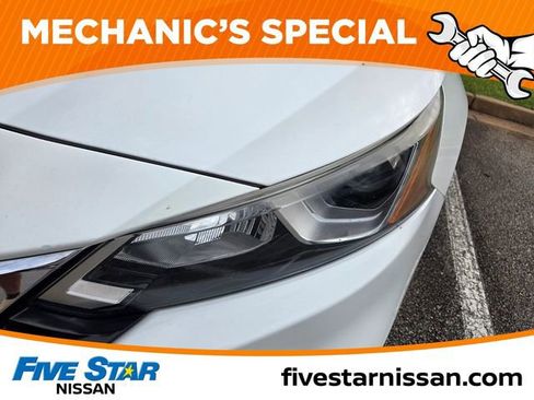 Used 2020 Nissan Altima 2.5 S FWD image 16