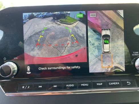 Used 2023 Mitsubishi Outlander SE Black Edition image 13