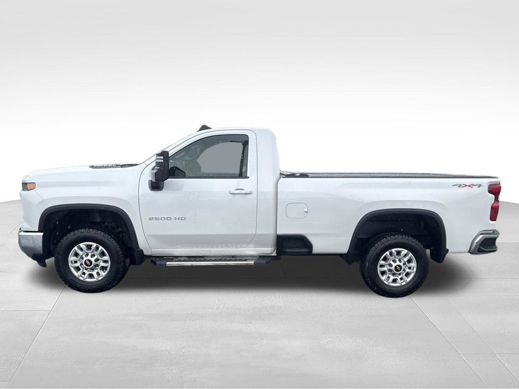 Used 2024 Chevrolet Silverado 2500 LT AWD/4WD image 6