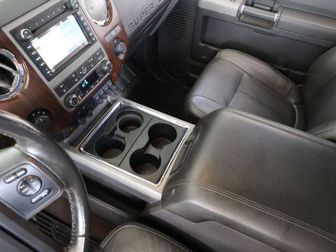 Used 2012 Ford F450 Lariat w/ Lariat Ultimate Pkg AWD/4WD image 41