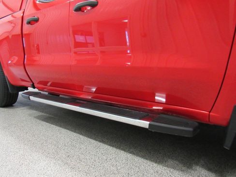 Used 2021 Chevrolet Silverado 1500 W/T w/ Z71 Off-Road Package AWD/4WD image 25