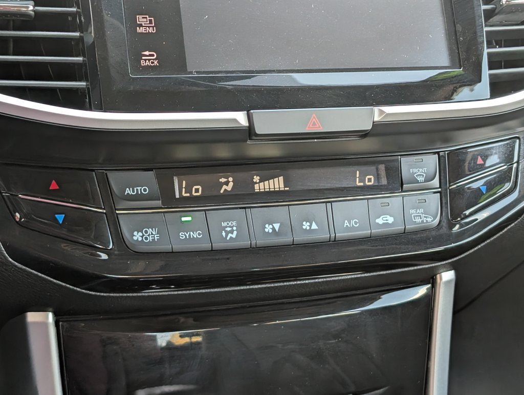 Used 2017 Honda Accord EX-L image 21