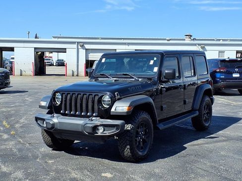 Used 2021 Jeep Wrangler Unlimited Sport AWD/4WD image 2