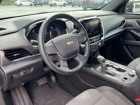 Used 2023 Chevrolet Traverse LT AWD/4WD image 31