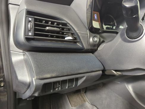 Used 2020 Subaru Outback AWD/4WD image 26