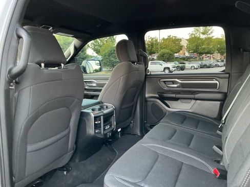 Used 2025 RAM 1500 Big Horn AWD/4WD image 25