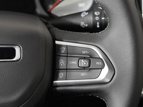 New 2026 Jeep Compass Limited image 28